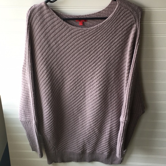 Jennifer Lopez Sweaters - Jennifer Lopez sweater